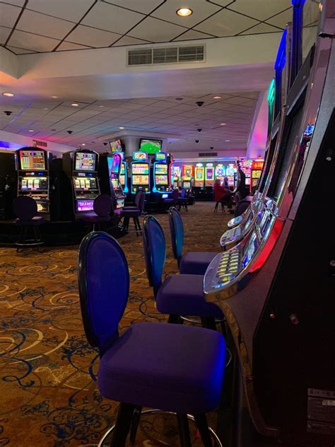 The big easy casino - The Big Easy Casino in Hallandale Beach, Florida offers over 70,000 sq ft of gaming space with 900+ slot machines, video poker, electronic Craps, Roulette, and Blackjack. …. 0 reviews. United States. 831 N Federal Hwy 33009 Hallandale Beach. See this casino.